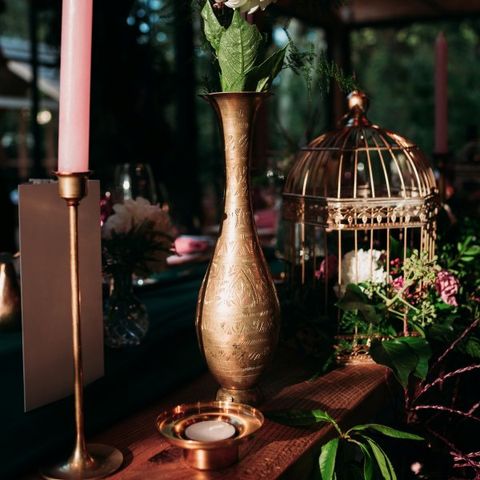 Zdjęcie przedstawiające: Mosiężne wazony vintage