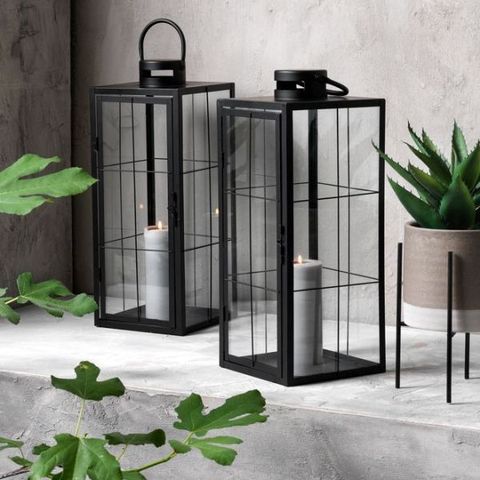 Zdjęcie przedstawiające: Czarna latarnia loftowa